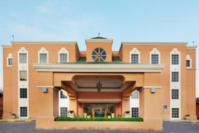 Отель Holiday Inn Express - Monterrey - Tecnologico, an IHG Hotel  Монтерей
